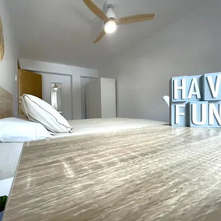 Calu Homes A 5 Minutos De La Estacion Del Tren Apartamento *